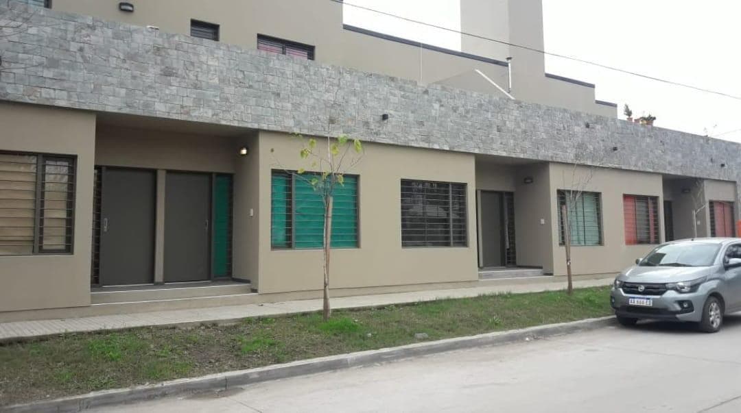 OPORTUNIDAD DE CONTADO AV BODERAU - 1