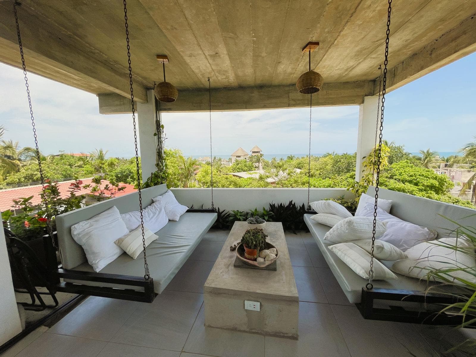 Se Vende Hotel Tamarindos en Zicatela Puerto Escondido, Oaxaca - 1