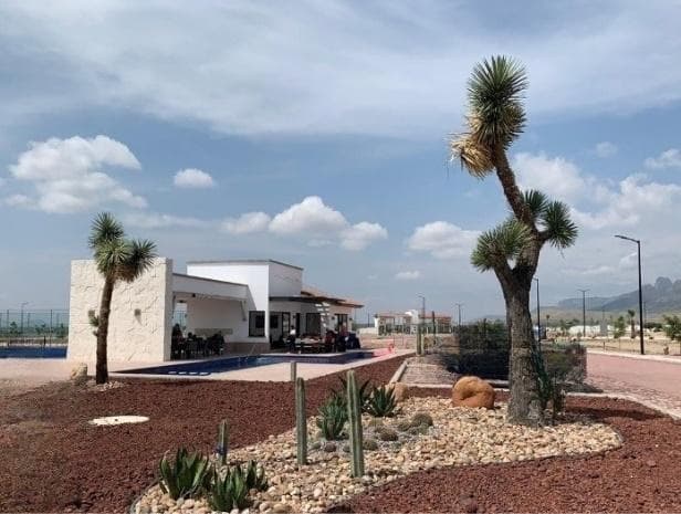 TERRENO EN VENTA CIUDAD MADERAS SAN LUIS POTOSI - 1