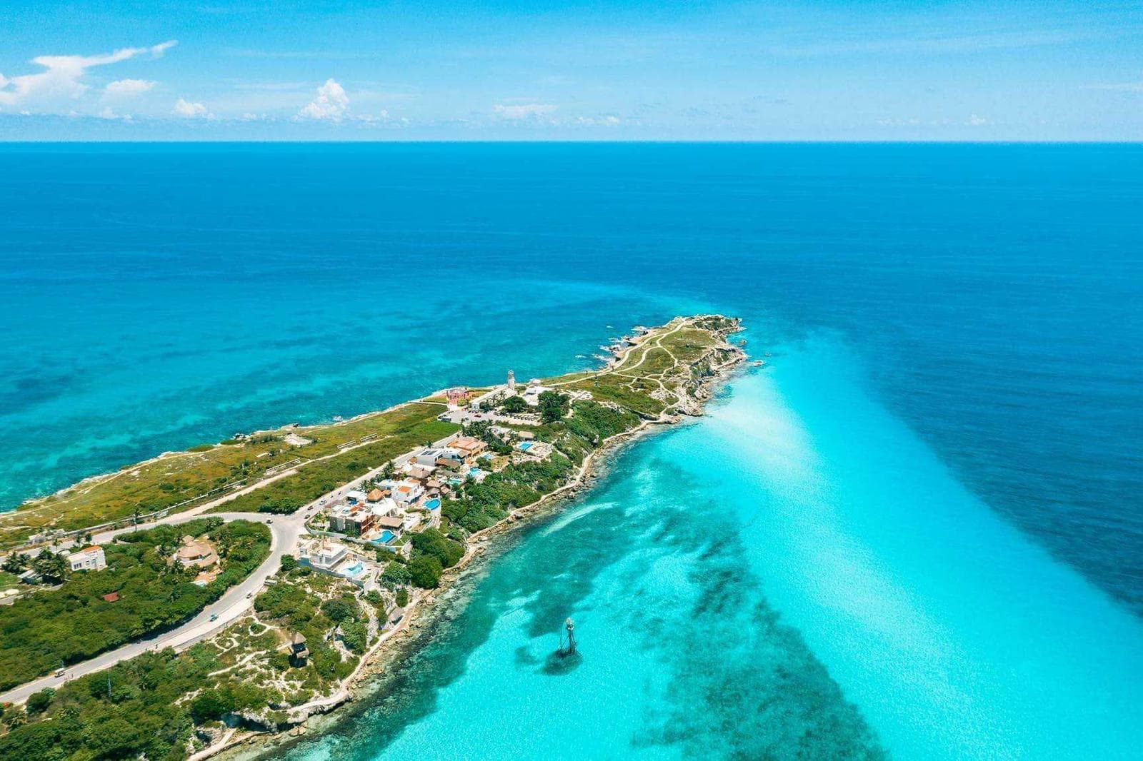 Departamento a la venta Isla Mujeres Distrito Caribe - 1