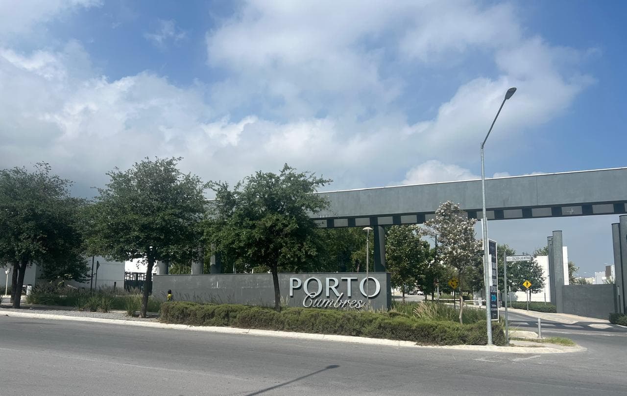 Terreno en Venta en Porto Cumbres, Dominio Cumbres - 1