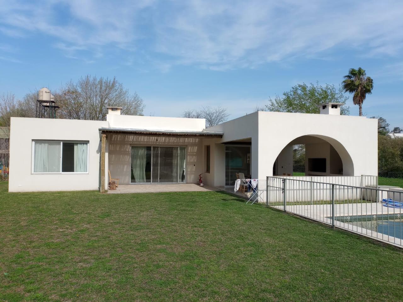 Casa en Bella Vista - 1