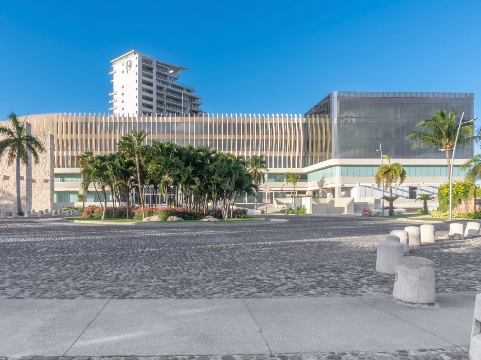 Oficina en venta y renta, NID, Puerto Cancún, Cancún - 1