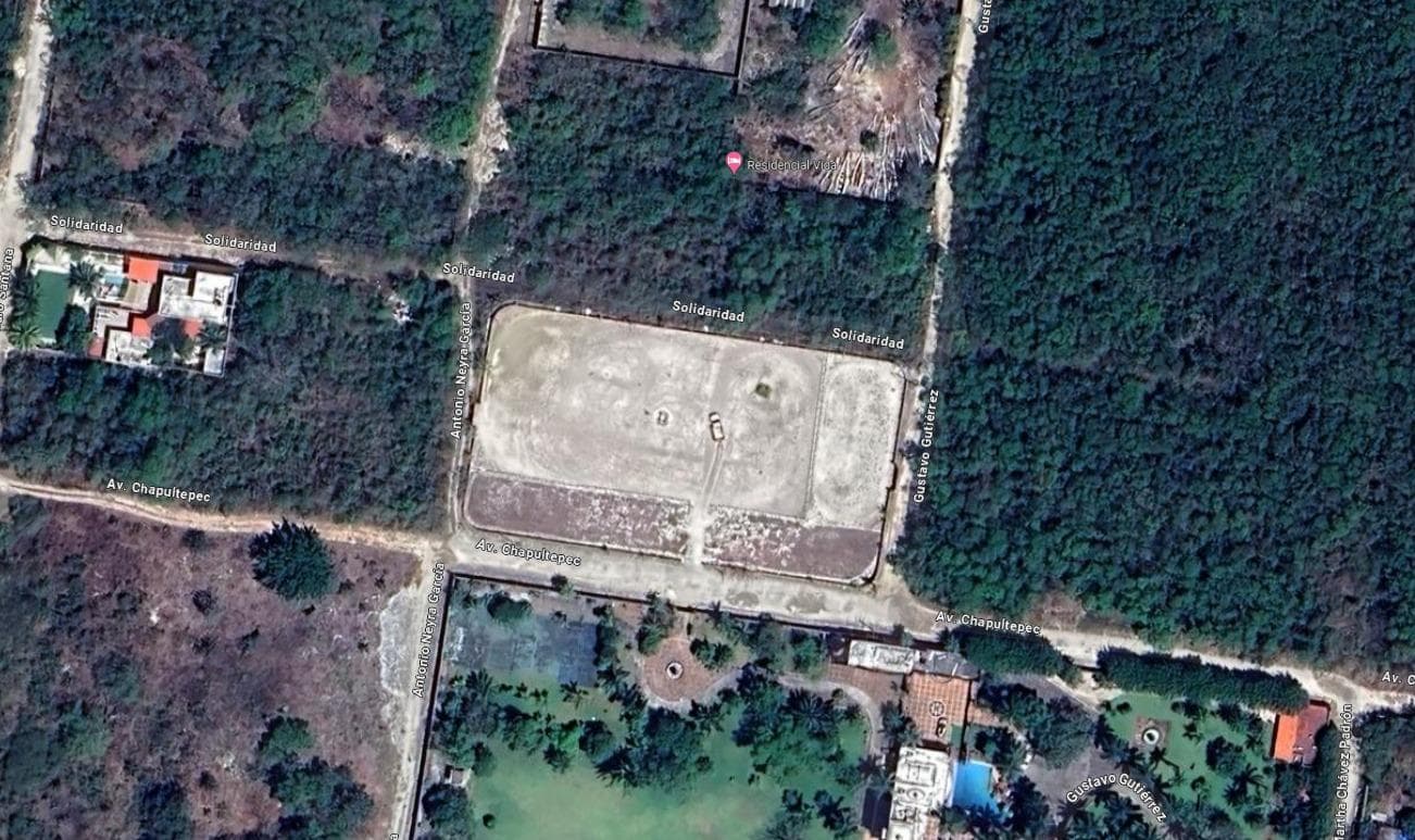 Terreno en Venta Cancun SM 307 Alfredo Bonfil - 1