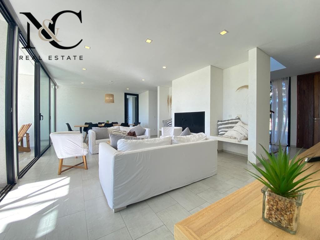 Casa en venta en Costa Esmeralda 6 amb - 1