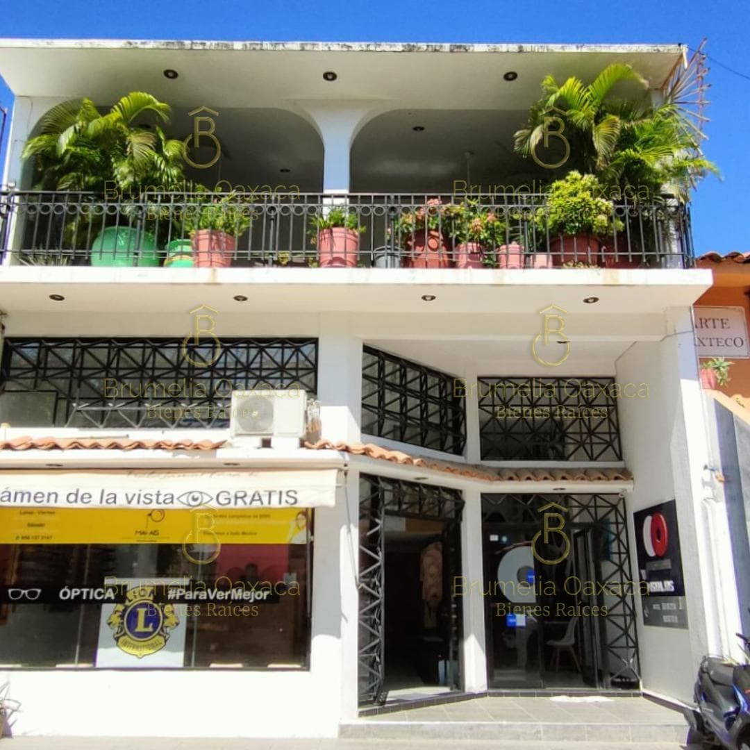 Encantadora Posada en venta en Bahías de Huatulco, Oaxaca. - 1