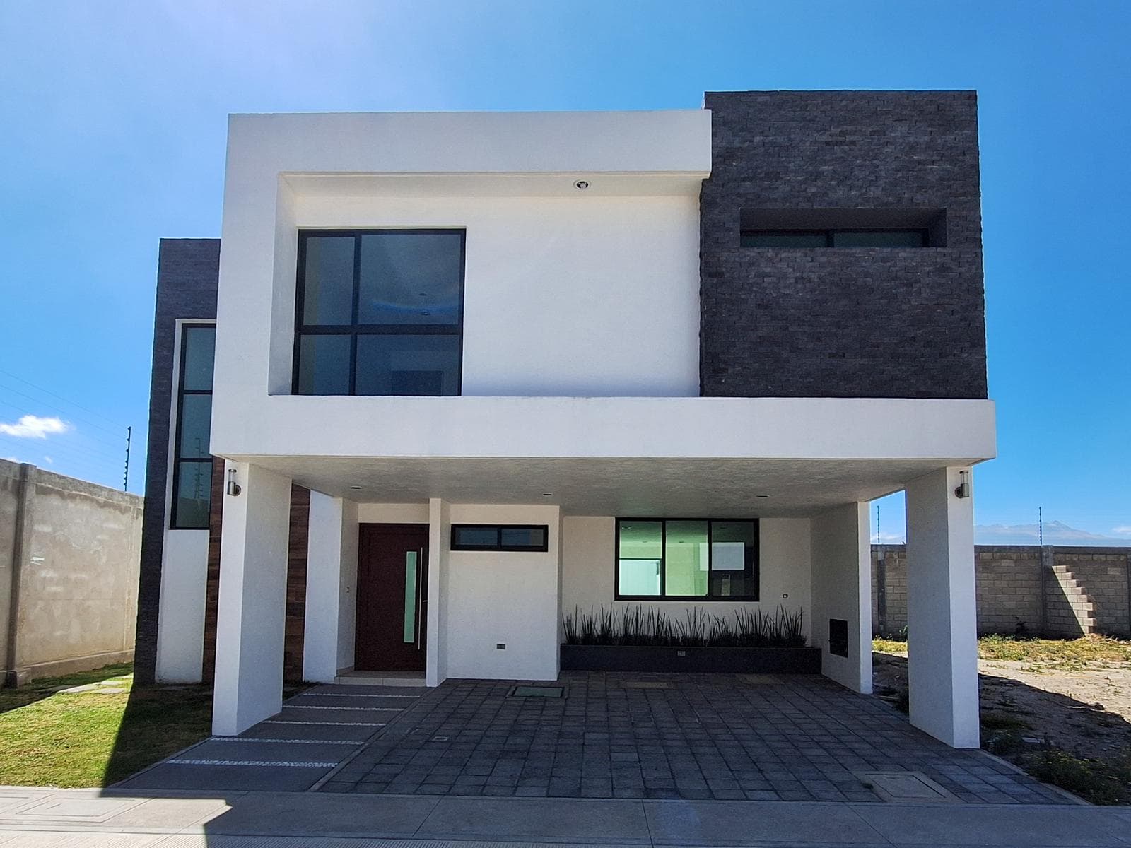 CASA EN CONDOMINIO EN VENTA - 1