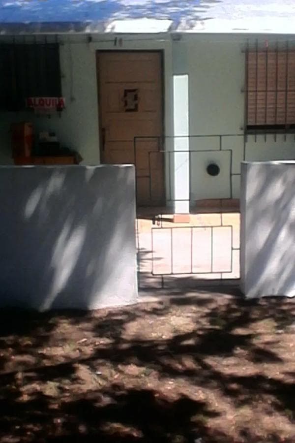 Casa en venta - 2 dormitorios 1 baño - 95mts2 - San Clemente del Tuyu - 1