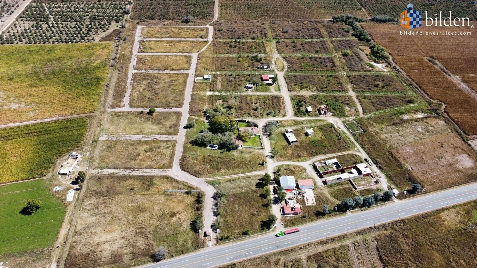 Terrenos en Venta en Fracc. Villas de Santa Lucia II Canatlán - 1