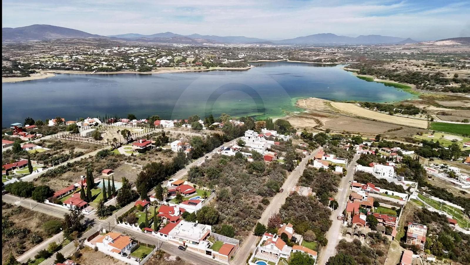 Terreno Residencial en venta en Fraccionamiento Presa Escondida Country Club Tepeji del Rio - 1