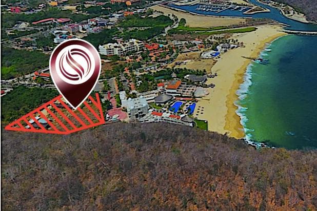 Terreno uso de suelo turístico hotelero a 300 metros de la playa, Bahia Chahue, - 1