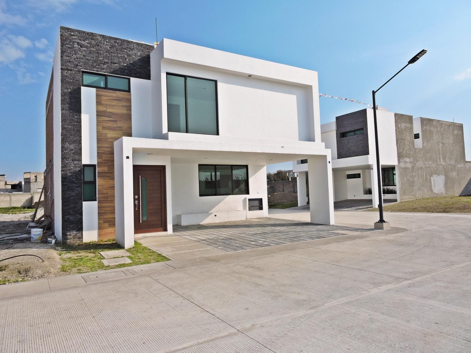 CASA EN CONDOMINIO EN VENTA - 1