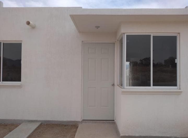 EN CUAUTEPEC DE HINOJOSA HGO. CASAS NUEVAS $600,000 DE 90 MTS - 1