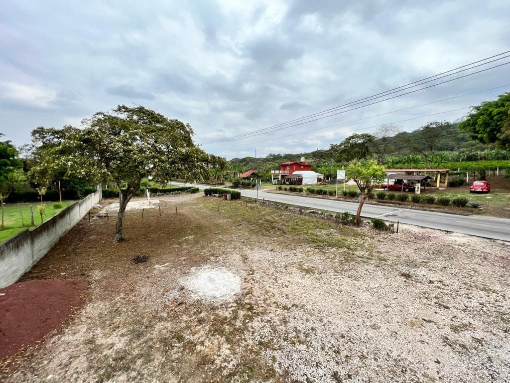 Terreno comercial en renta Xico Ver zona Restaurantes. - 1