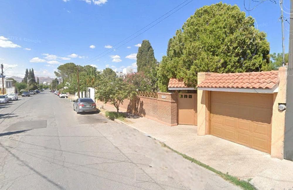 CASA DE UNA PLANTA CON AMPLIO TERRENO 1,151 MTS, COL GUADALUPE-ZARCO - 1