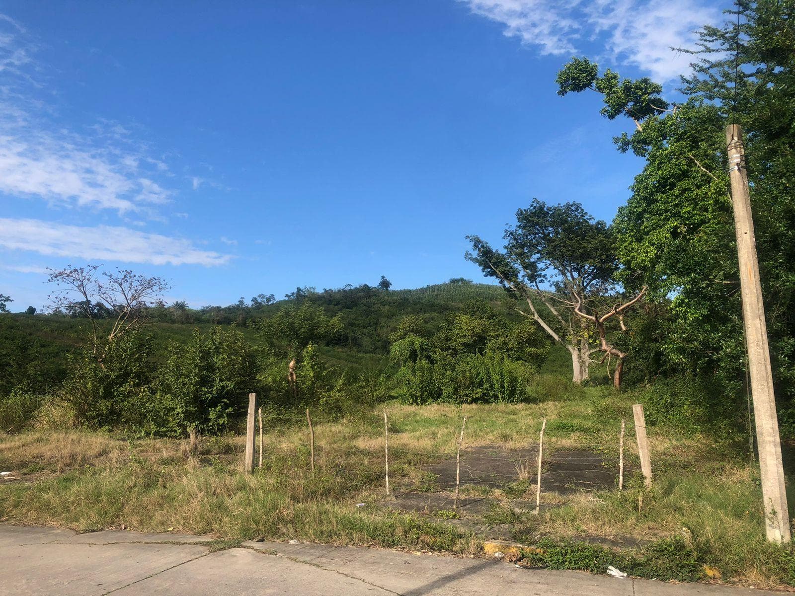 TERRENO EN VENTA COL. ESCOLIN DE OLARTE, COATZINTLA, VERACRUZ - 1