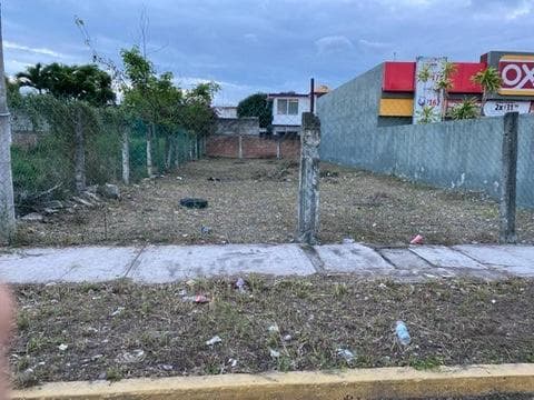 TERRENO EN RENTA COL. 27 DE SEPTIEMBRE, POZA RICA, VERACRUZ - 1