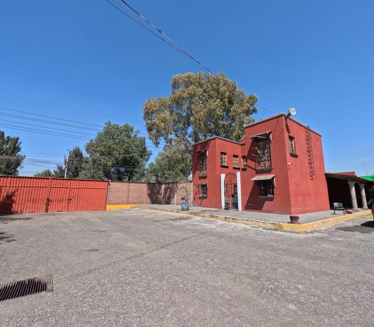 Excelente Terreno para Oficinas en Texcoco - 1