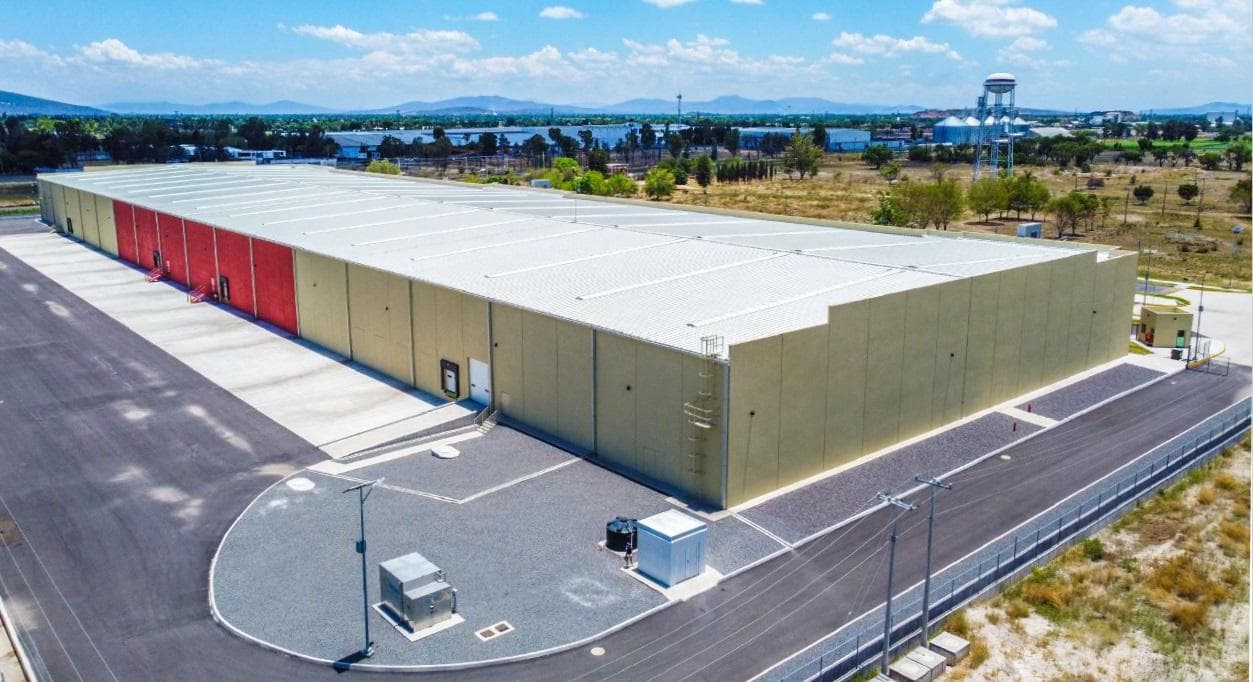 Bodega / Nave Industrial en renta en Villagran - 1