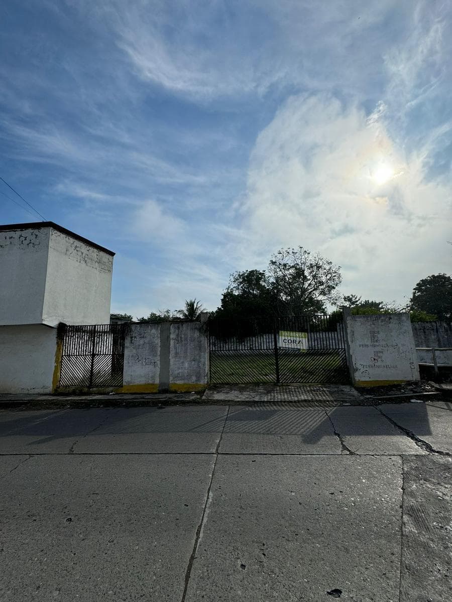 TERRENO EN RENTA COL CAZONES, POZA RICA, VERACRUZ - 1