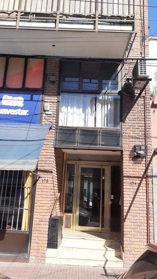 Oficina - Avellaneda - 1
