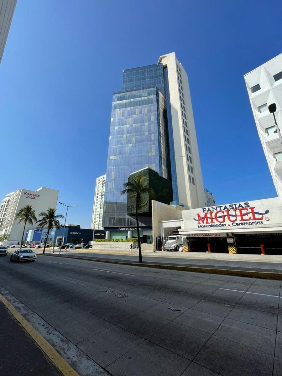 Oficina en Venta, Torre Américas, Boca del Río, Veracruz - 1