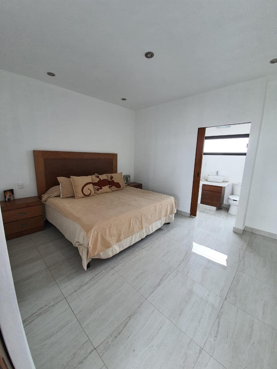 Casa en RENTA CIUDAD MADERAS, - 1