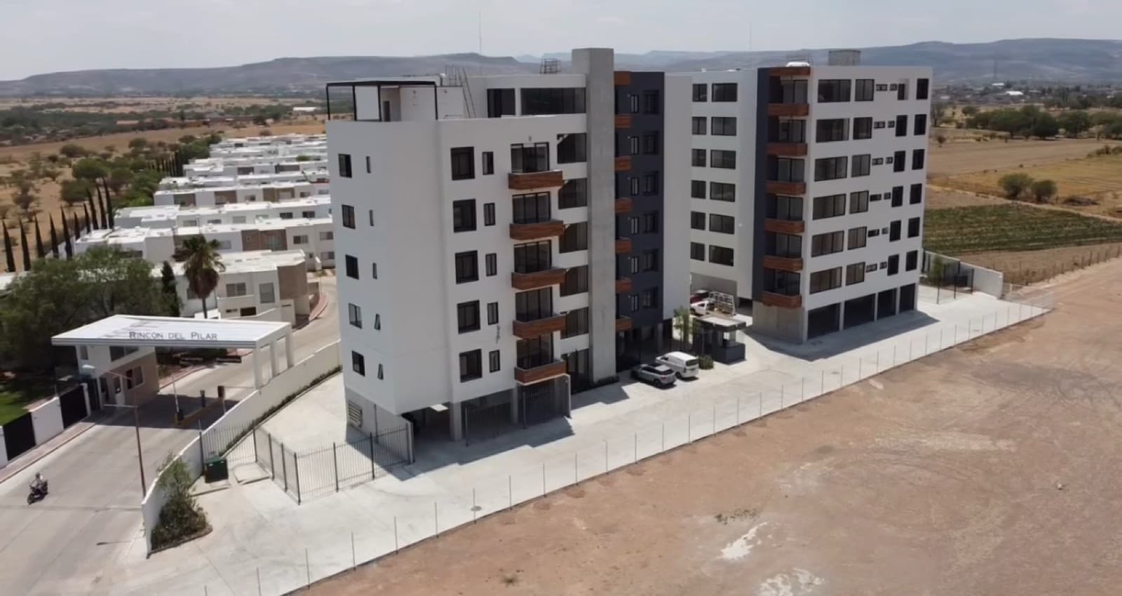 Departamento - Fraccionamiento Rincón del Pilar - 1