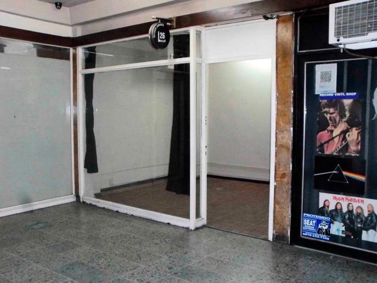 Local en venta - 12Mts2 - Retiro - 1