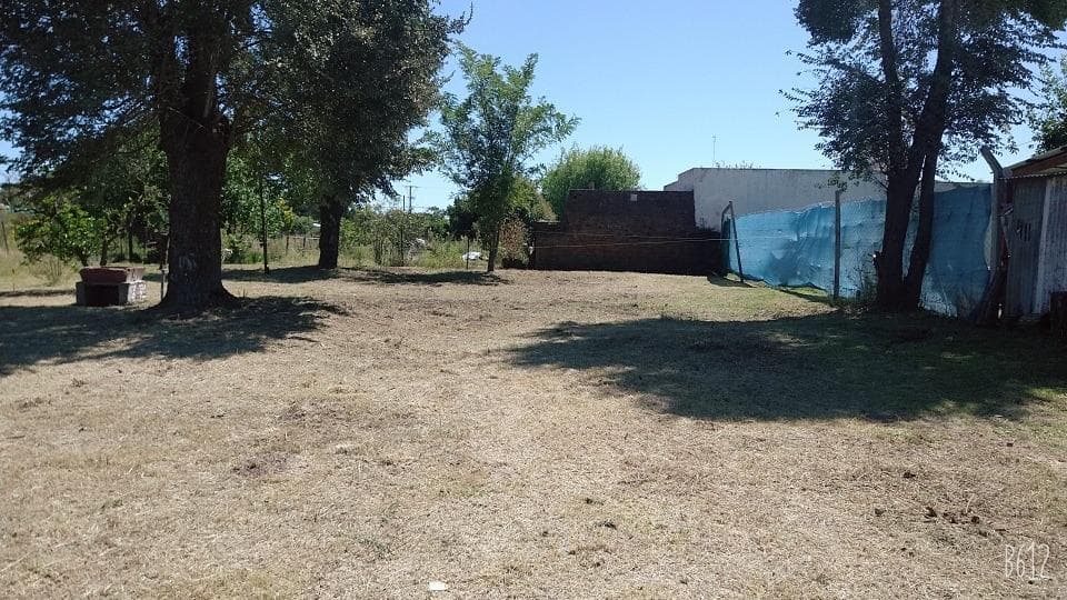 Terreno en venta - 274mts2 - Urdampilleta - 1