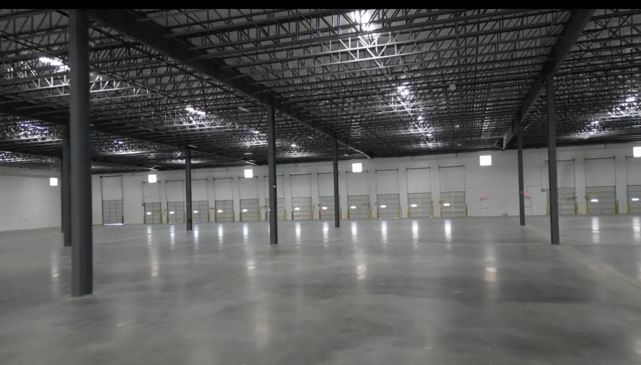 Bodega Industrial en RENTA EN PARQUE INDUSTRIAL LAREDO TEXAS - 1