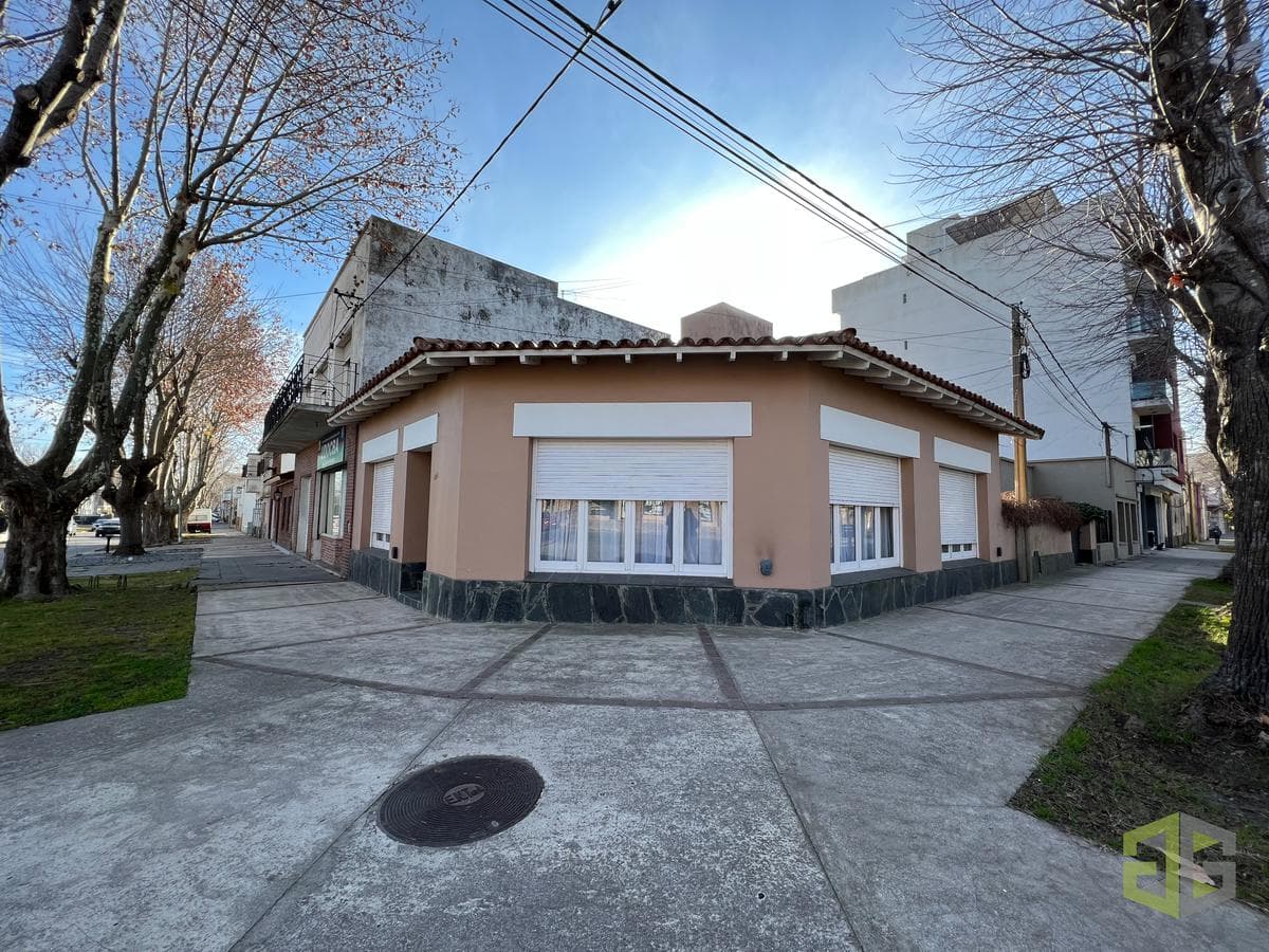 Casa - General Madariaga - 1