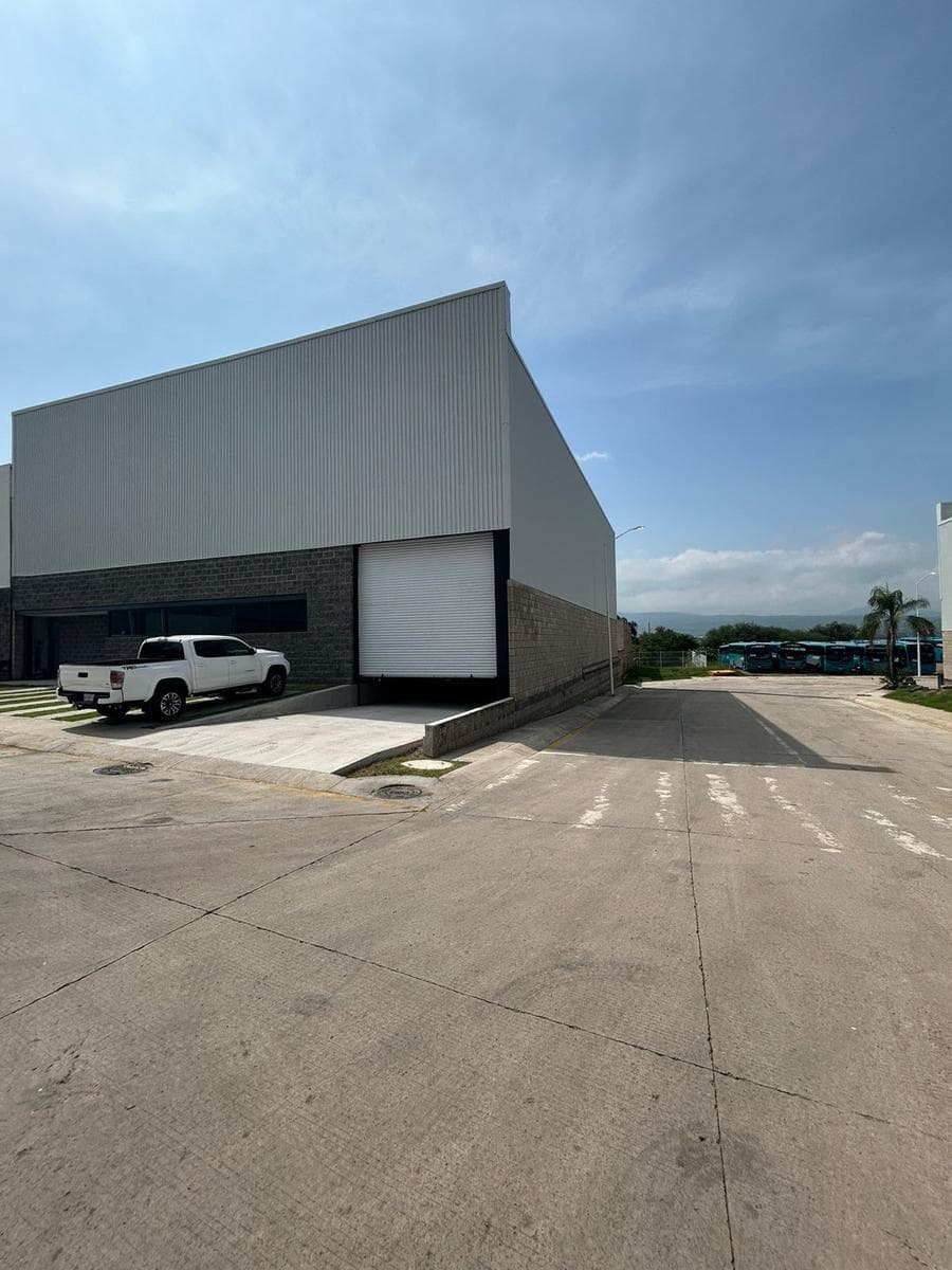 NAVE EN VENTA/RENTA EN PARQUE INDUSTRIAL SAN ISIDRO MAZATEPEC - 1
