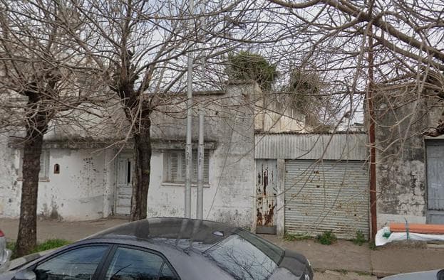 VENTA/PERMUTA - Dos lotes a Demoler - Barrio Del Combate, San Lorenzo. - 1