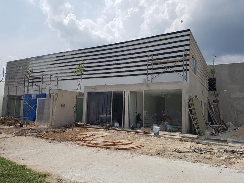 RENTA DE LOCALES COMERCIALES EN LAS AMERICAS - 1