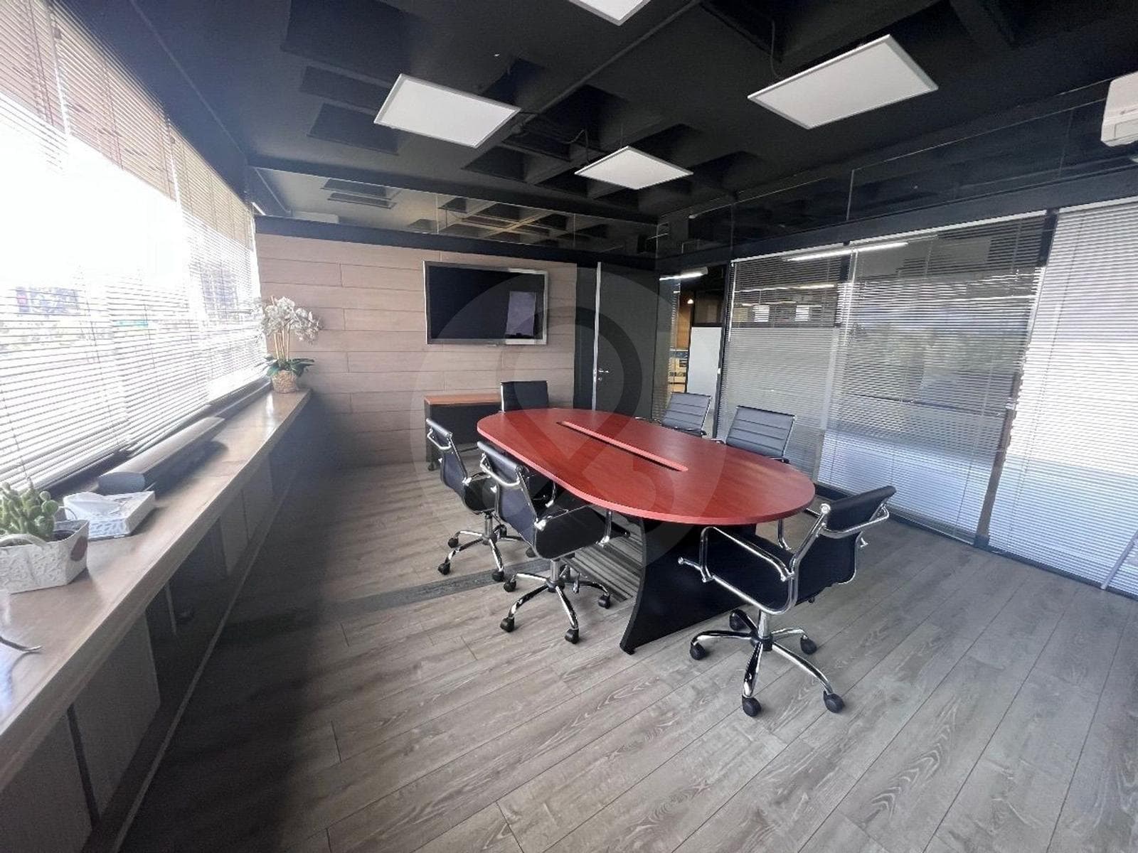 SE VENDEN OFICINAS EN SAN JERÓNIMO LÍDICE - 1