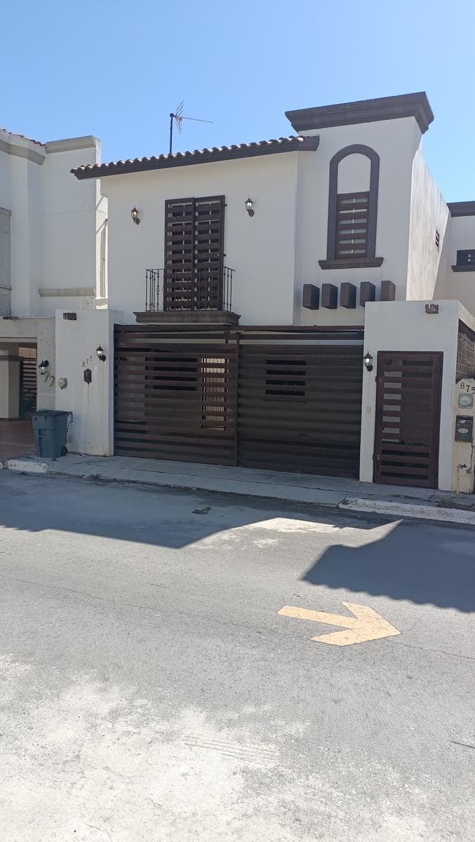 Casa en Renta en Sector Privado en Reynosa, Tamps. - 1