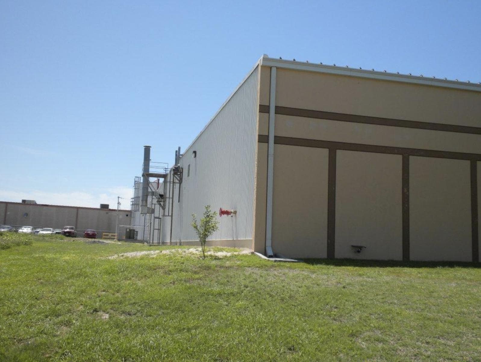 Nave Industrial en Venta en Reynosa - 1