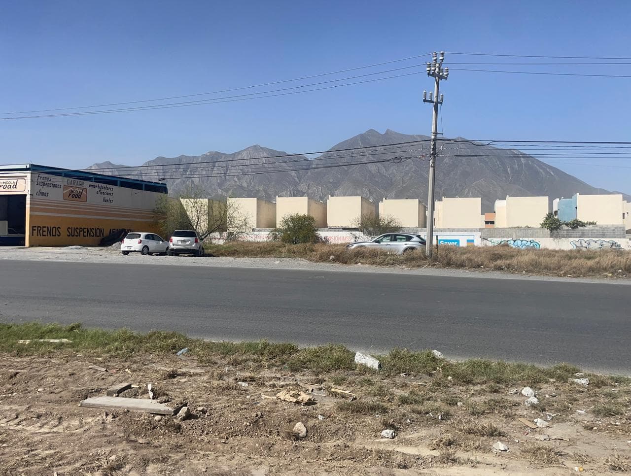TERRENO EN RENTA EN AVENIDA LINCOLN EN GARCIA N.L. - 1