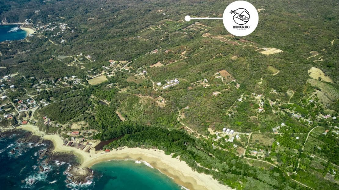 Lotes en venta en residenciales con vista al mar en Salchi, Huatulco - 1