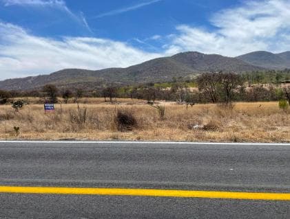 Terreno campestre en venta en Estado de Guanajuato, a 45 mins San Miguel Allende - 1