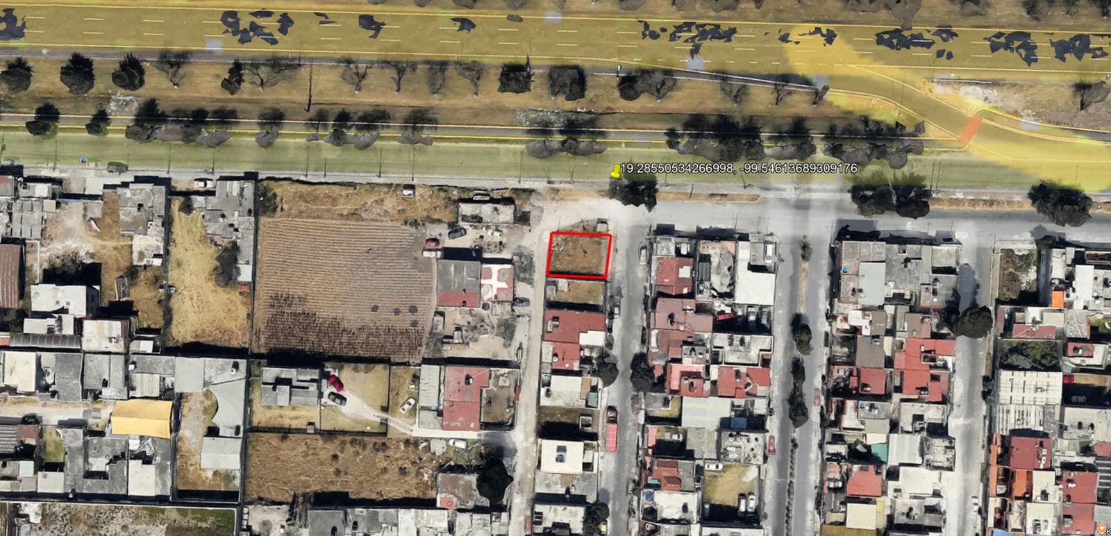 Terreno en renta, Santa Elena, San Mateo Atenco, con tres frentes - 1