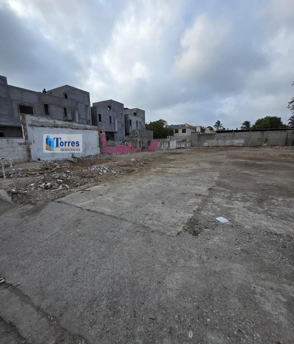 Terreno en laguna de la puerta - 1