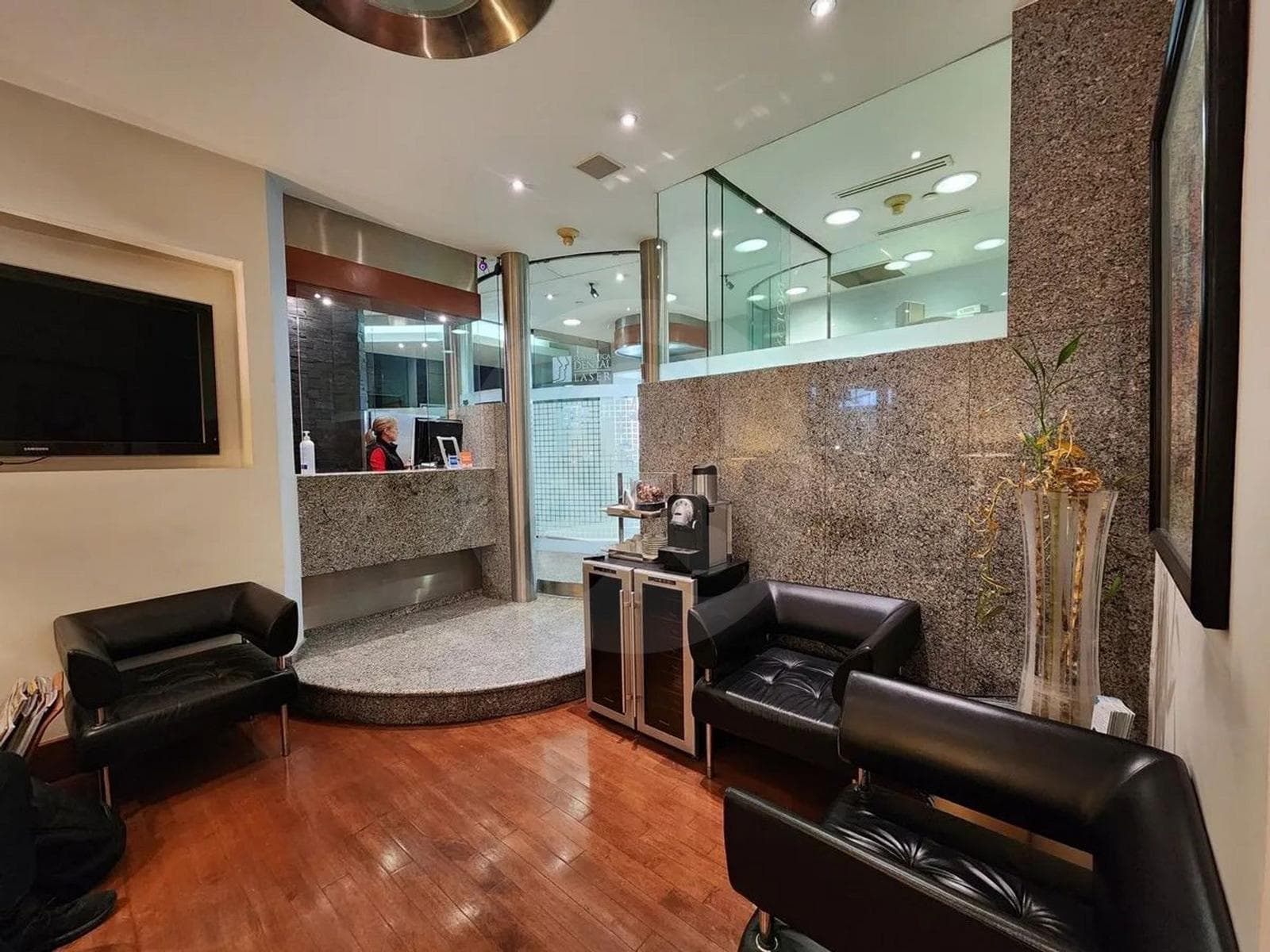 Consultorio u oficina en venta en Lomas Altas - 1