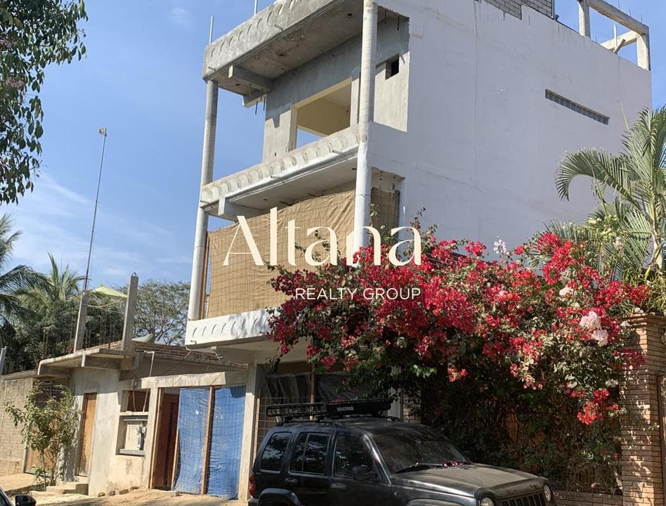 Edificio en venta en Zicatela, Puerto Escondido, Oaxaca - 1
