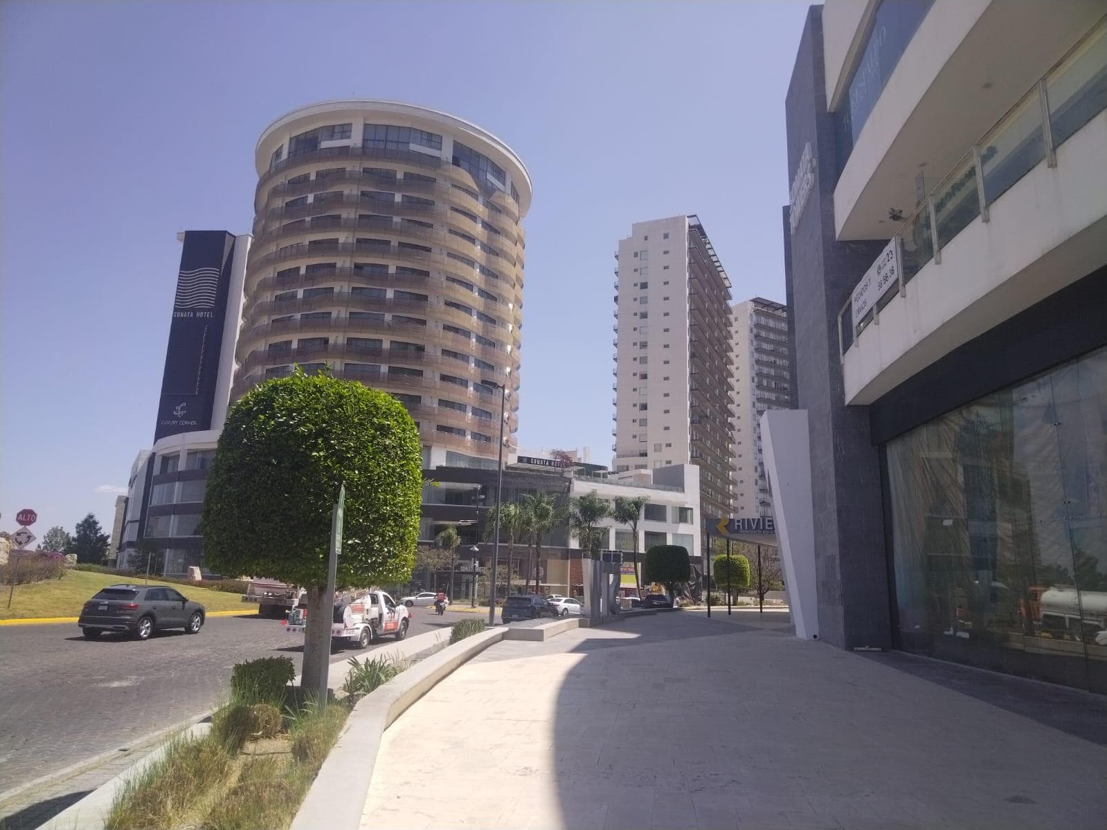 Local en Venta Sonata Towers, Lomas de Angelópolis, Puebla. - 1