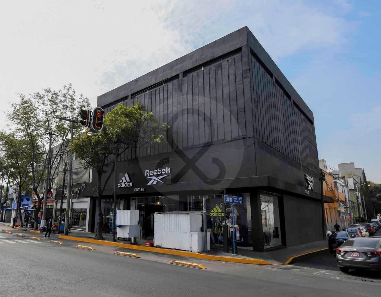 Local en Tacuba - 1