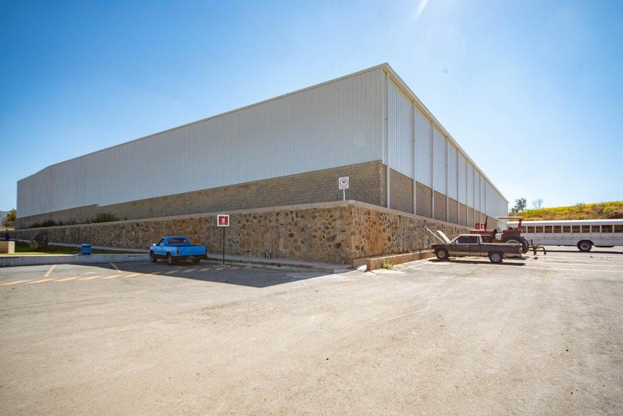 Nave Industrial en Renta en Santa Cruz de las Flores, Tlajomulco, Jal. (Carretera a Tala) - 1