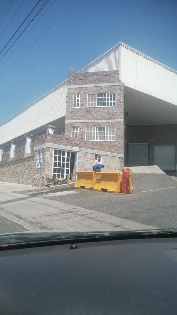 Renta de Bodega 7 en Parque Industrial Bernardo Quintana - 1