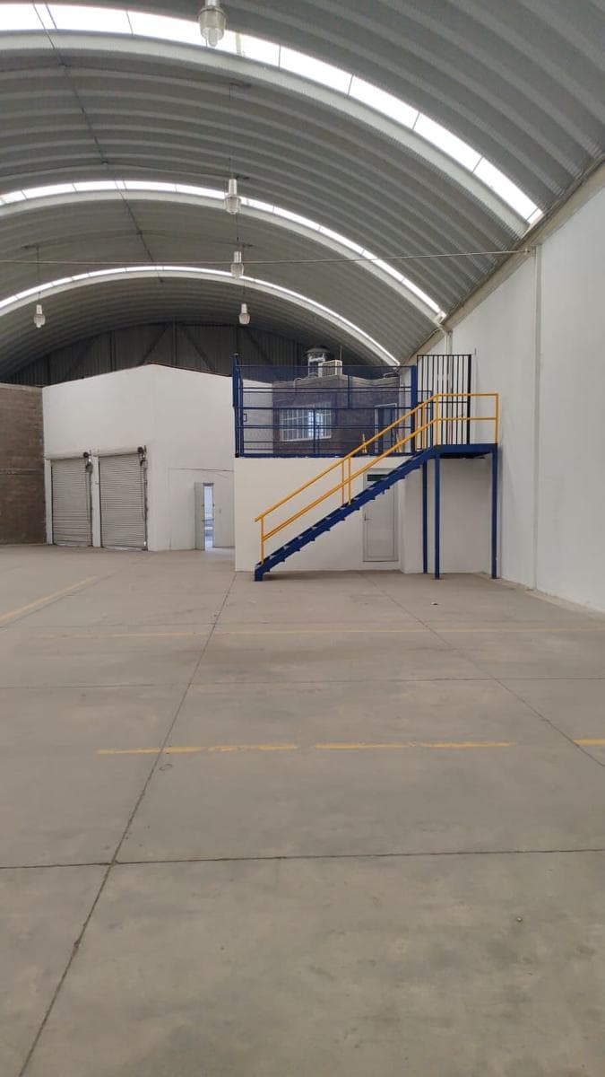 Renta de Bodega 8 en Parque Industrial Bernardo Quintana - 1